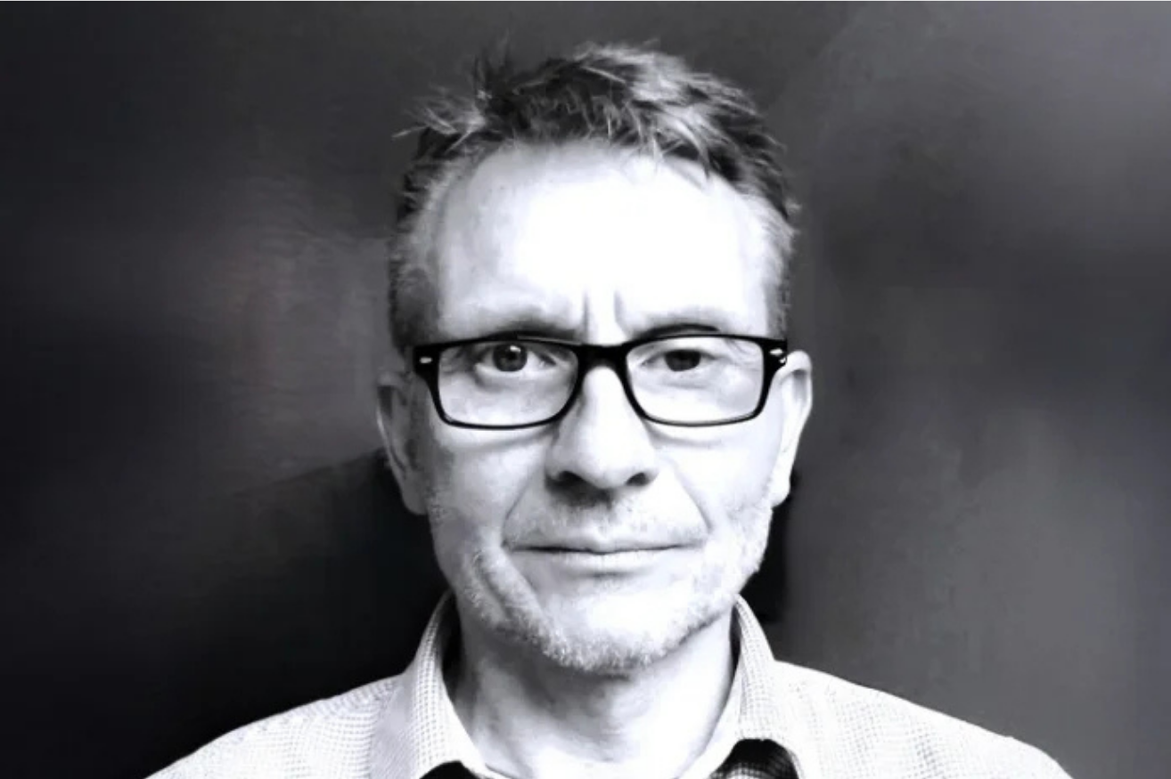 Ian Head